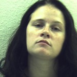 21 year old Elizabeth Lee Ann Gill arrested for stealing mail with checks