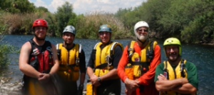 An Arizona Search and Rescue team in training